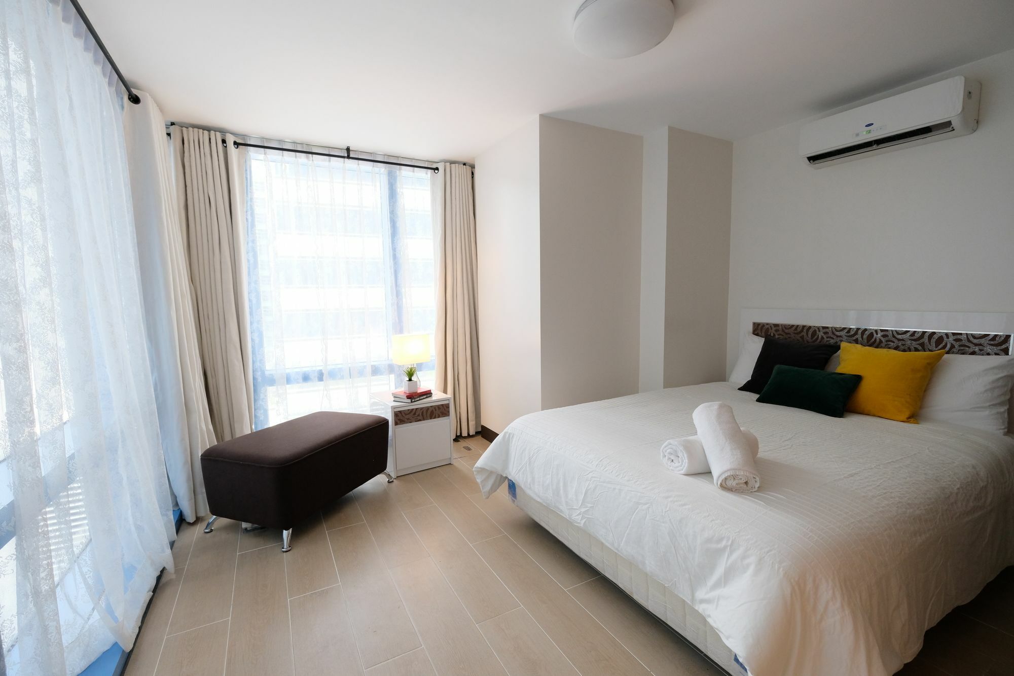 Csuites At Two Central Residences San Pedro Makati Eksteriør billede